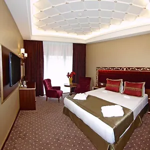 Mb Deluxe 4* Стамбул
